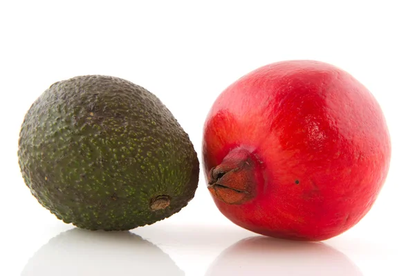 Гранат и авокадо — стоковое фото