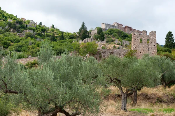 Bysantinska staden mystras på kullen — Stockfoto