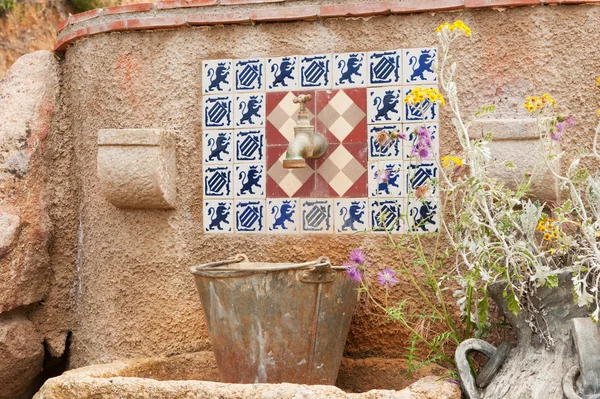 Old Rustique Romantic Spanish Water Tap Outdoor — Stock Photo, Image