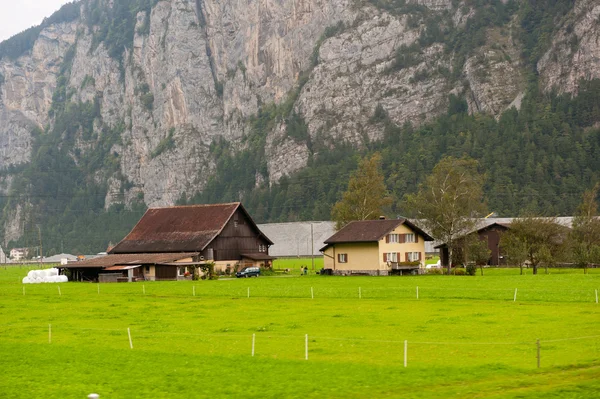 Casa rural en Suiza — Foto de Stock