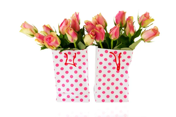 Pink gift roses — Stock Photo, Image