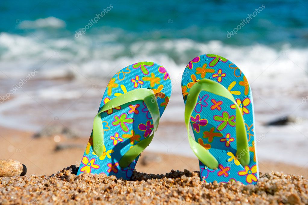 jslides platform sneakers