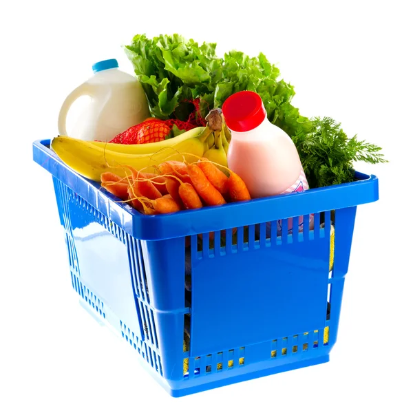 Blauwe Winkelmandje Met Zuivel Levensmiddelen Uit Supermarkt — Stockfoto