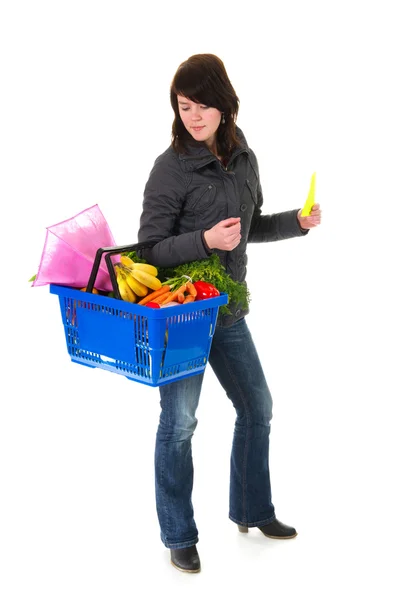 Shopping woman in the supermarket — Φωτογραφία Αρχείου