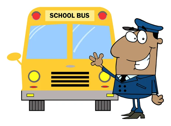 Водитель афроамериканского автобуса перед школьным автобусом — стоковое фото