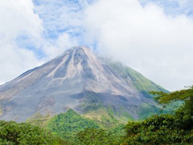 Arenal Volcano clipart