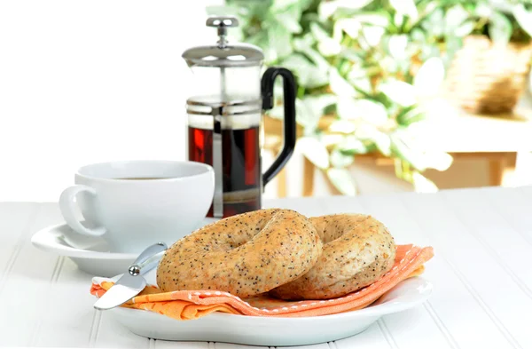 Kahvaltı simit — Stok fotoğraf