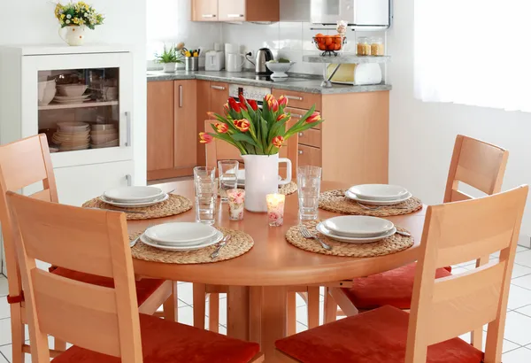 Küche Und Esszimmer Einfamilienhaus — Stockfoto