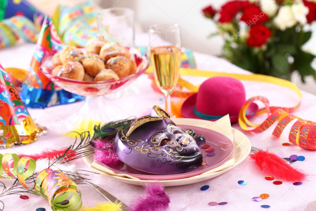 Carnival and party place setting
