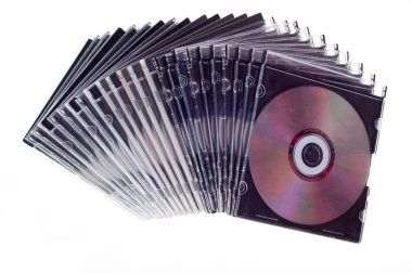 CD dvd yığılı