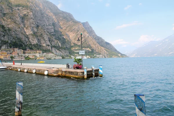 Garda lake. Limone — Stock Photo, Image