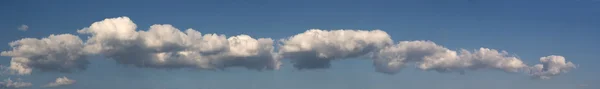 Long cloud — Stock Photo, Image