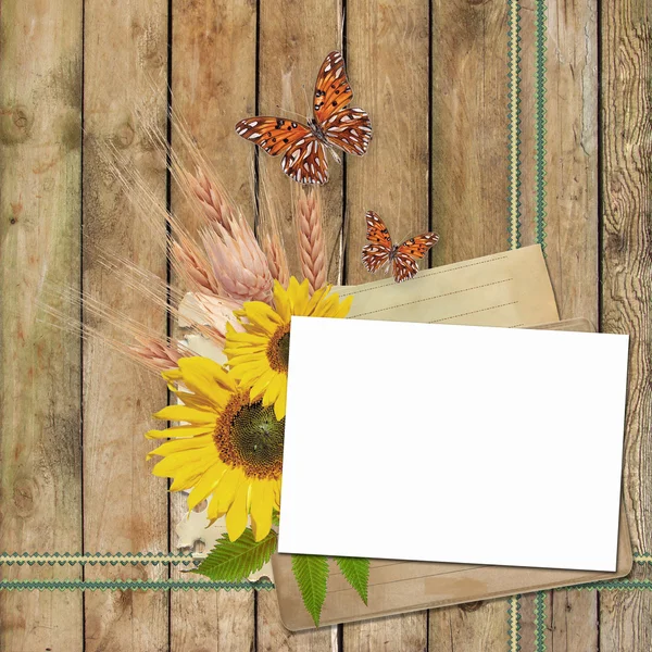 Einladungskarte Oder Glückwunschkarte Mit Sonnenblumen Und Schmetterling — Stockfoto