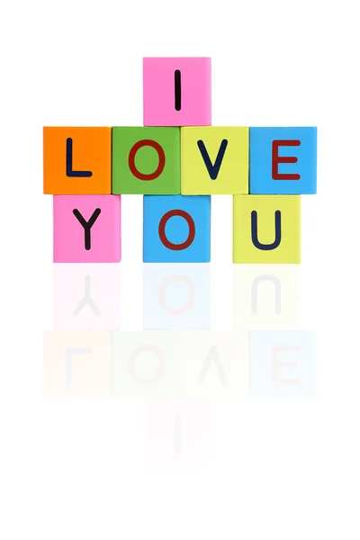 Sætning jeg elsker dig dannet af træ brev blokke - Stock-foto