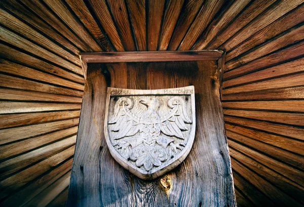 Piast Eagle - герб — стоковое фото