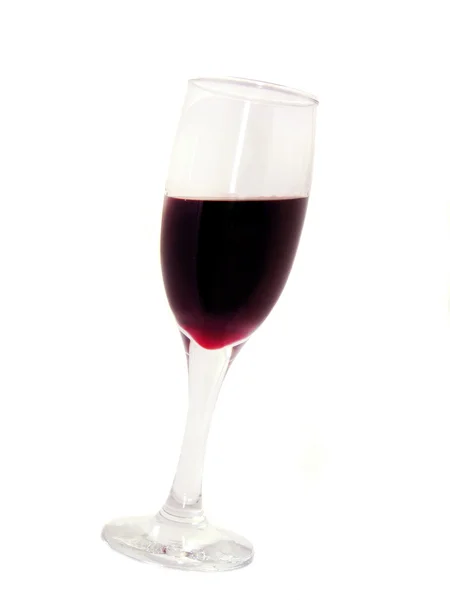 在白色背景下隔离的玻璃杯中的红酒 — 图库照片