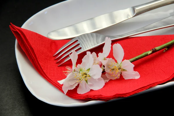 Tabell för en romantisk middag — Stockfoto