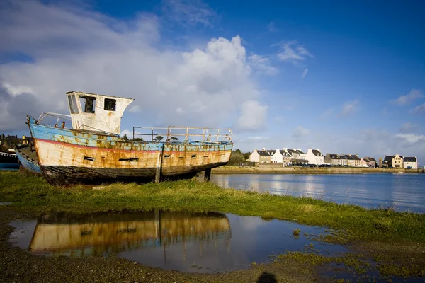 Gamla Trasiga Båt Bretagne — Stockfoto