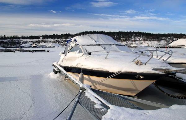 Ledový motorový člun — Stockfoto