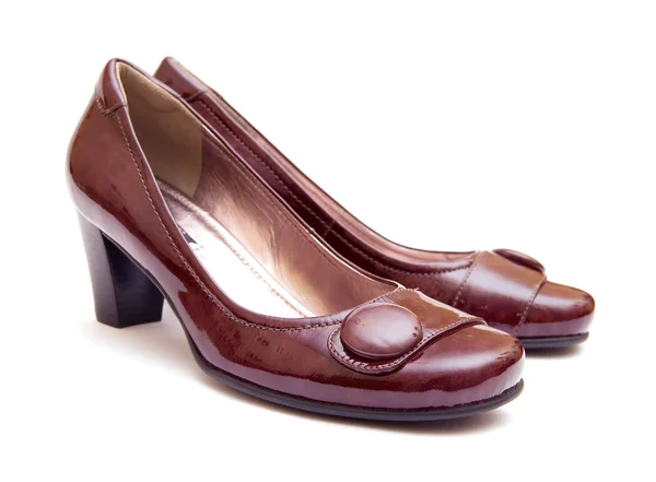 Dvojice hnědé ženské boty — Stock fotografie