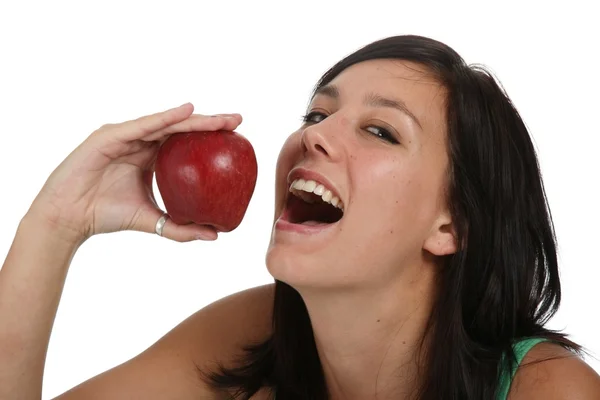 Bella ragazza con mela rossa — Foto Stock