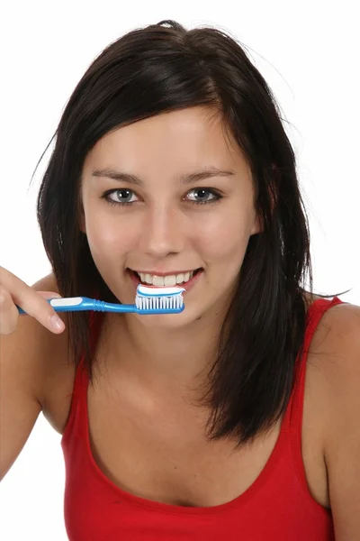 Красива дівчина з зубна щітка — стокове фото