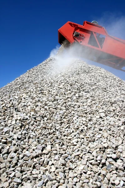 Buiding Stone and Conveyor — Stock Photo, Image