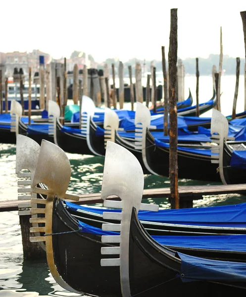 吊船的意大利威尼斯 — 图库照片