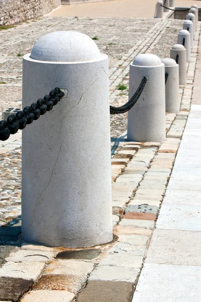Stone post fence in perspective — Stock Photo, Image