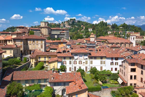 Вид на Bergamo Alta, Италия — стоковое фото