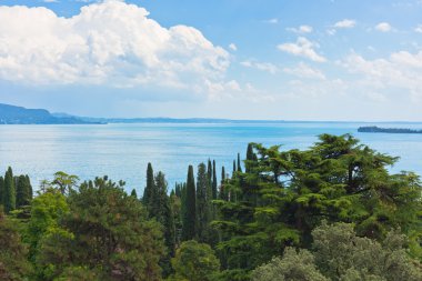 lake garda İtalya üzerinden görüntülemek