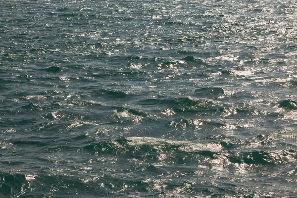 Superficie dell'acqua del Lago di Garda — Foto Stock