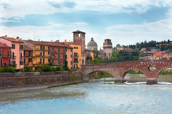 Verona staré město zobrazení — Stock fotografie