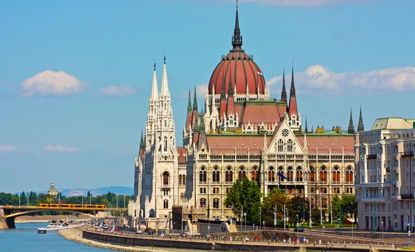 Budapest, el edificio del Parlamento —  Fotos de Stock