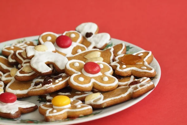 Christmas gingerbread on a plate — Stock Photo, Image