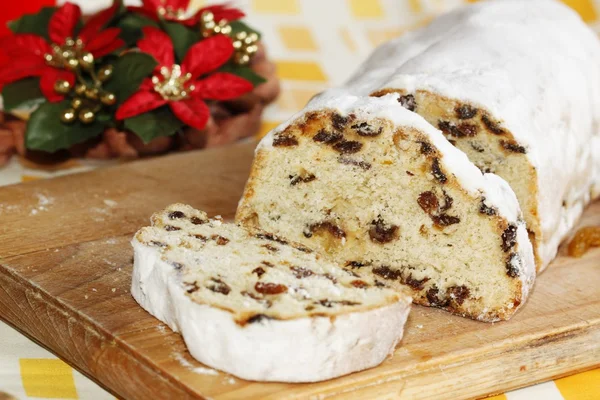 stock image Christmas cake called twist