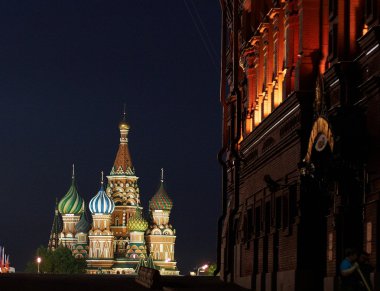 Moskova kremlin tarafından gece