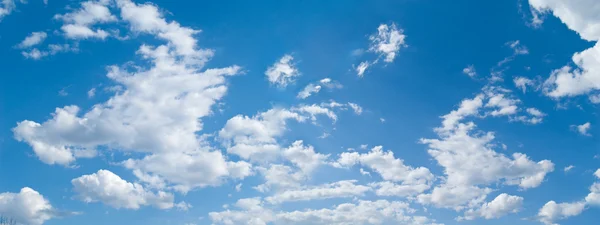 Панорама широке небо — стокове фото