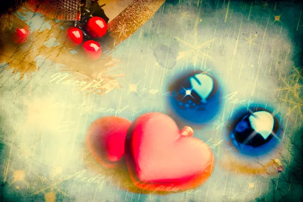 Vánoční složení s červeným srdcem — Stock fotografie