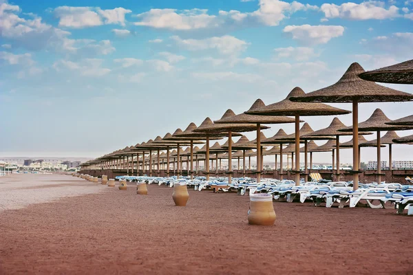 Plaża hotelu w Egipcie — Zdjęcie stockowe
