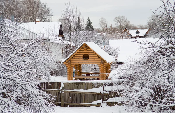 Sneeuw in village.russia. — Stockfoto