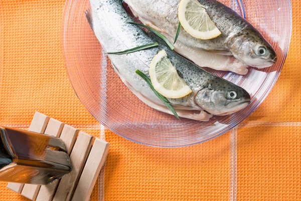 Trout fish healthy dinner food with lemon — Stock Photo, Image