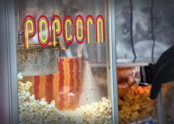Hot popcorn
