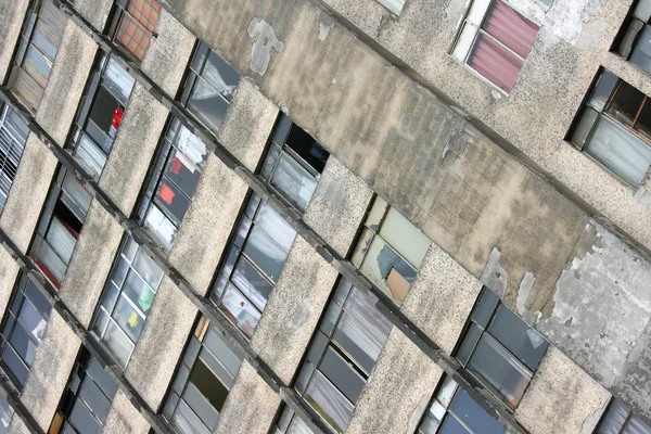 Nedsliten fasad i sao paulo — Stockfoto