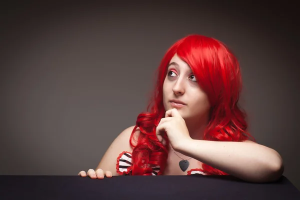 매력적인 빨간 머리 여자 초상화 — 스톡 사진