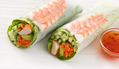 karides salatası suşi roll