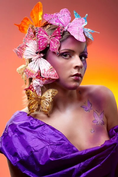 Retrato de moda colorido de beleza jovem atraente — Fotografia de Stock
