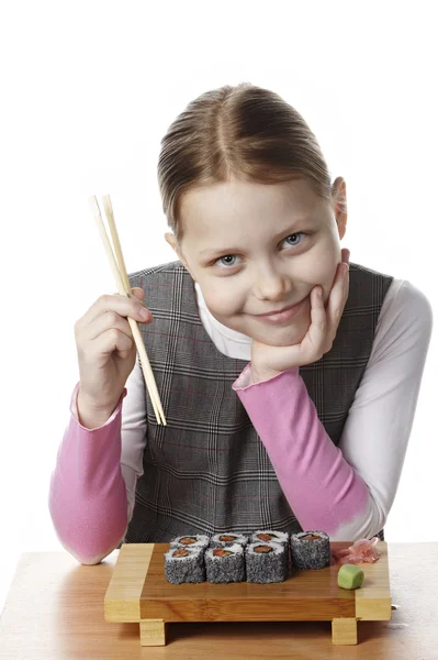 Mädchen mit Sushi — Stockfoto