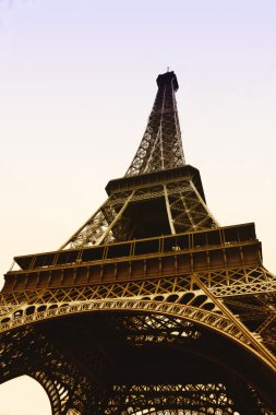 Paris 'teki Eyfel Kulesi