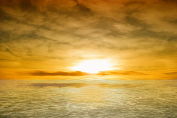 海の上の美しい日没 赤い空と穏やかな海 — ストック写真